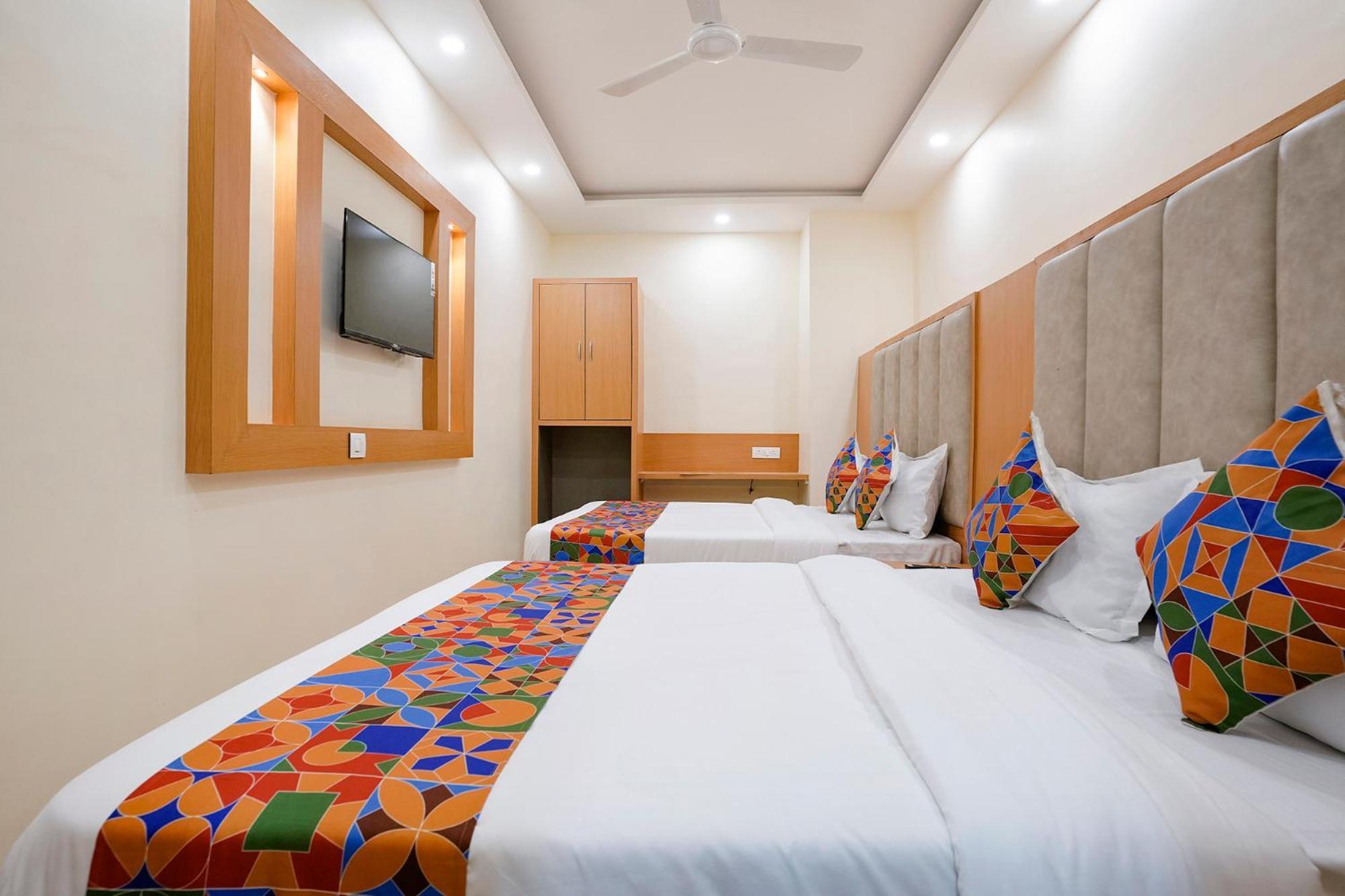 Fabhotel 7 Square - Nr Bkc Мумбаи Экстерьер фото